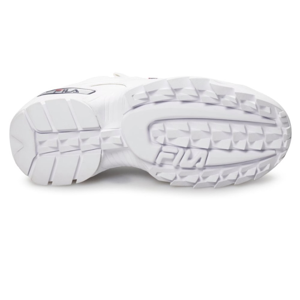 Brand new Fila shoes for women - Picture 3 of 6